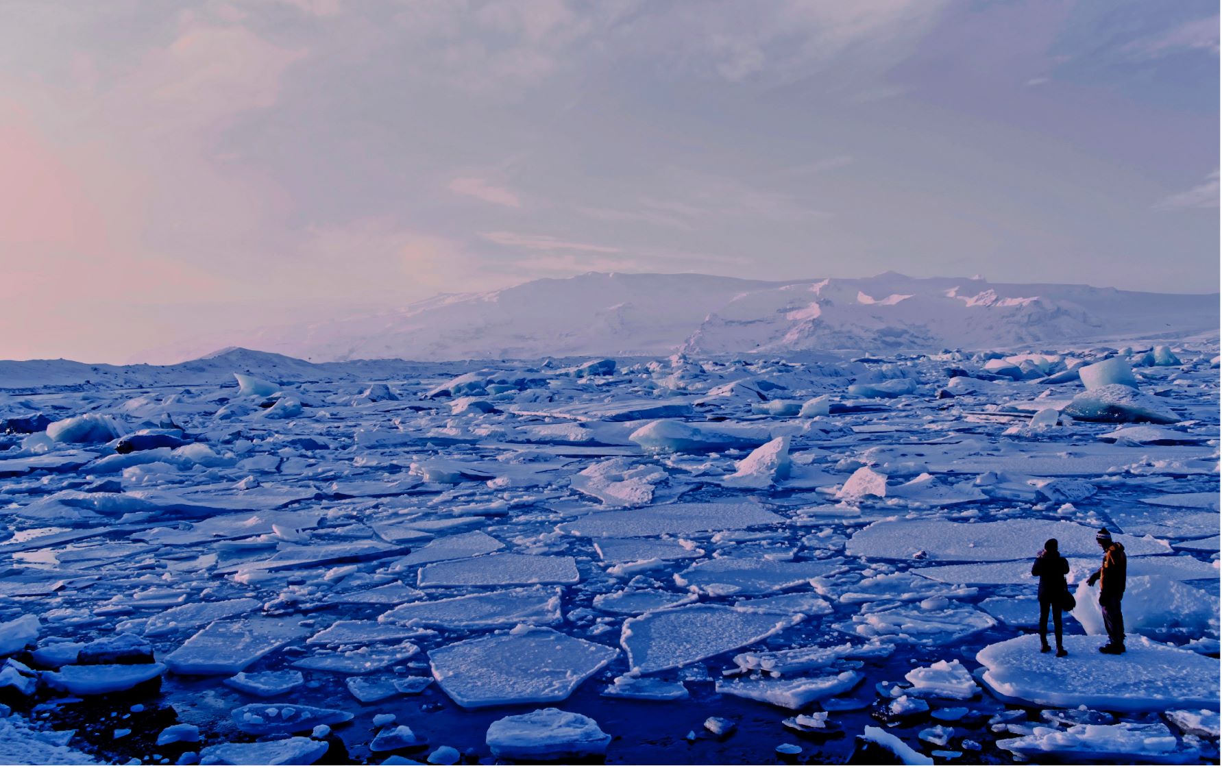 Photo of melting ice sheet on ocean